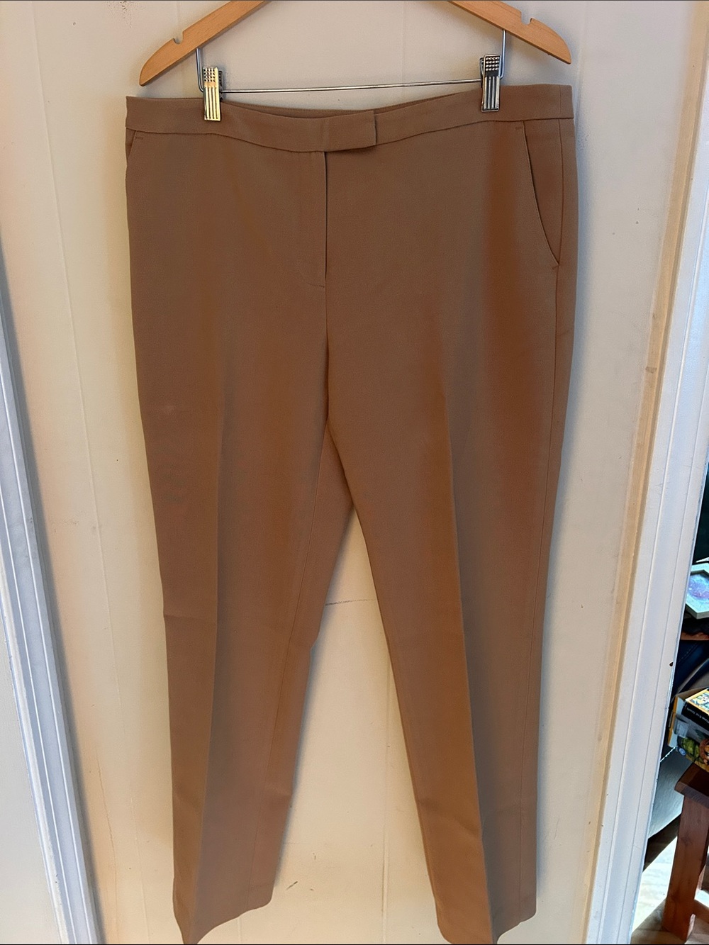 Jones New York Tailored Stretched Trousers